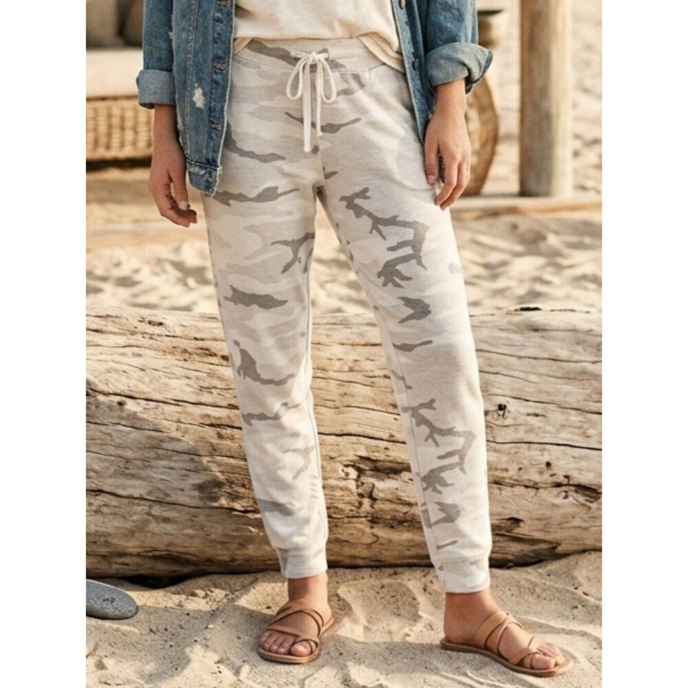Rails Oakland Stone Fray Camo Sweatpants Large | Neutral Camouflage Joggers